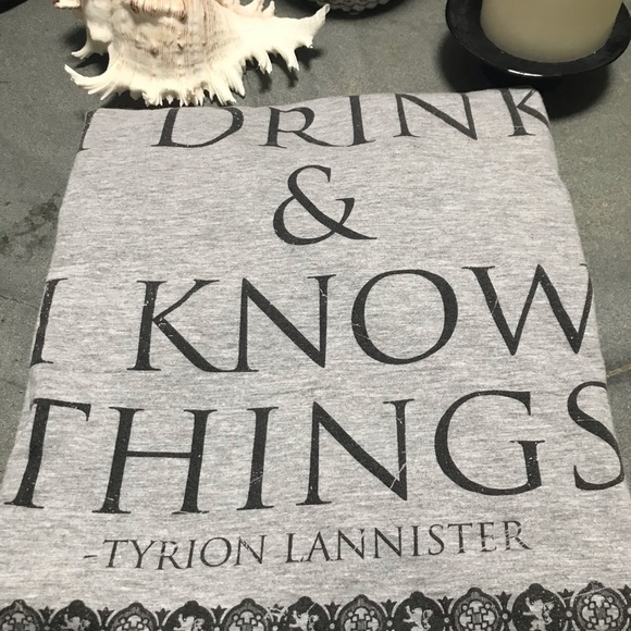 GOT I Drink and I Know Things large tee shirt - Picture 2 of 3